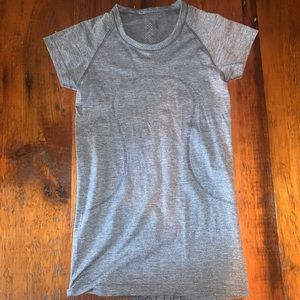 lululemon top